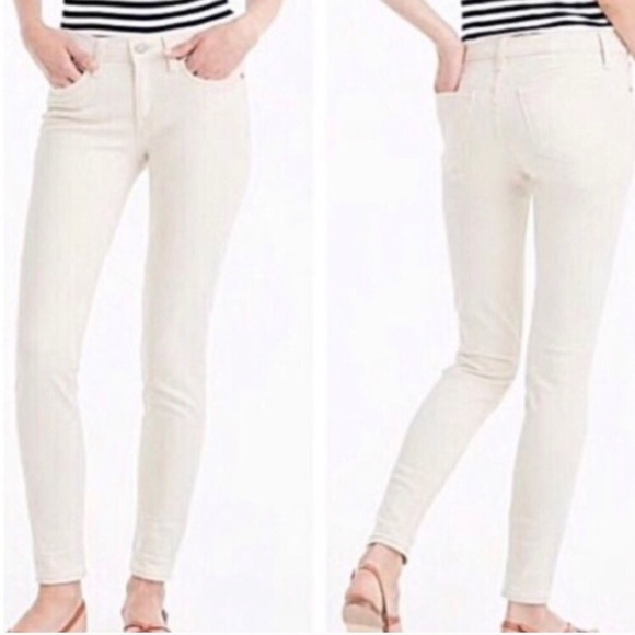 J CREW TOOTHPICK ANNKLE SKINNY OFF WHITE JEANS IN SIZE 25 - Picture 4 of 9
